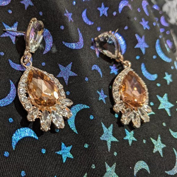 Elegant Glam Champagne Crystal Teardrop Earrings