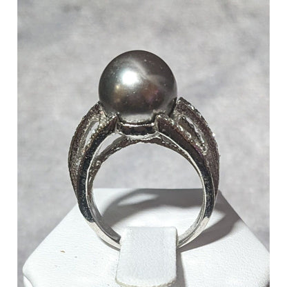 Elegant Glam 18K Gold Filled Silver Tone Pearl And Gem Ring Size 7