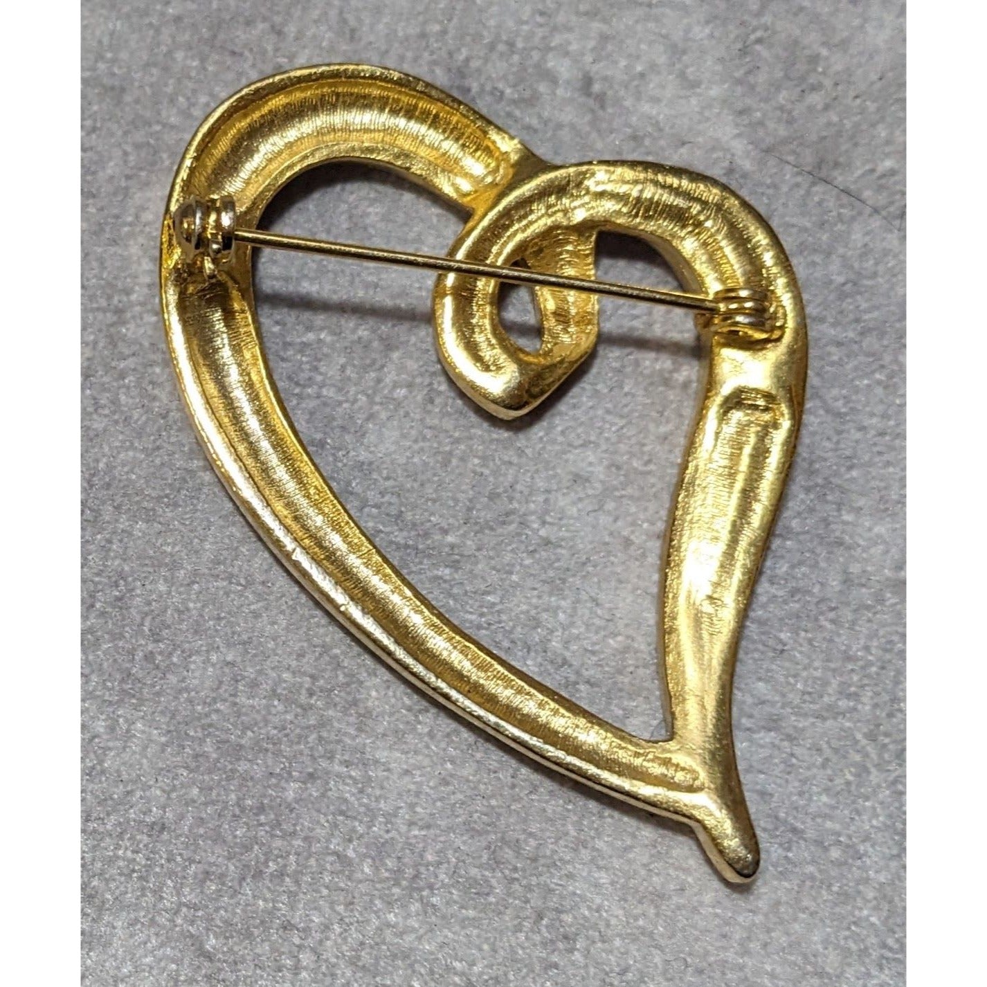 Vintage Gold Tone Rhinestone Inlay Open Heart Brooch