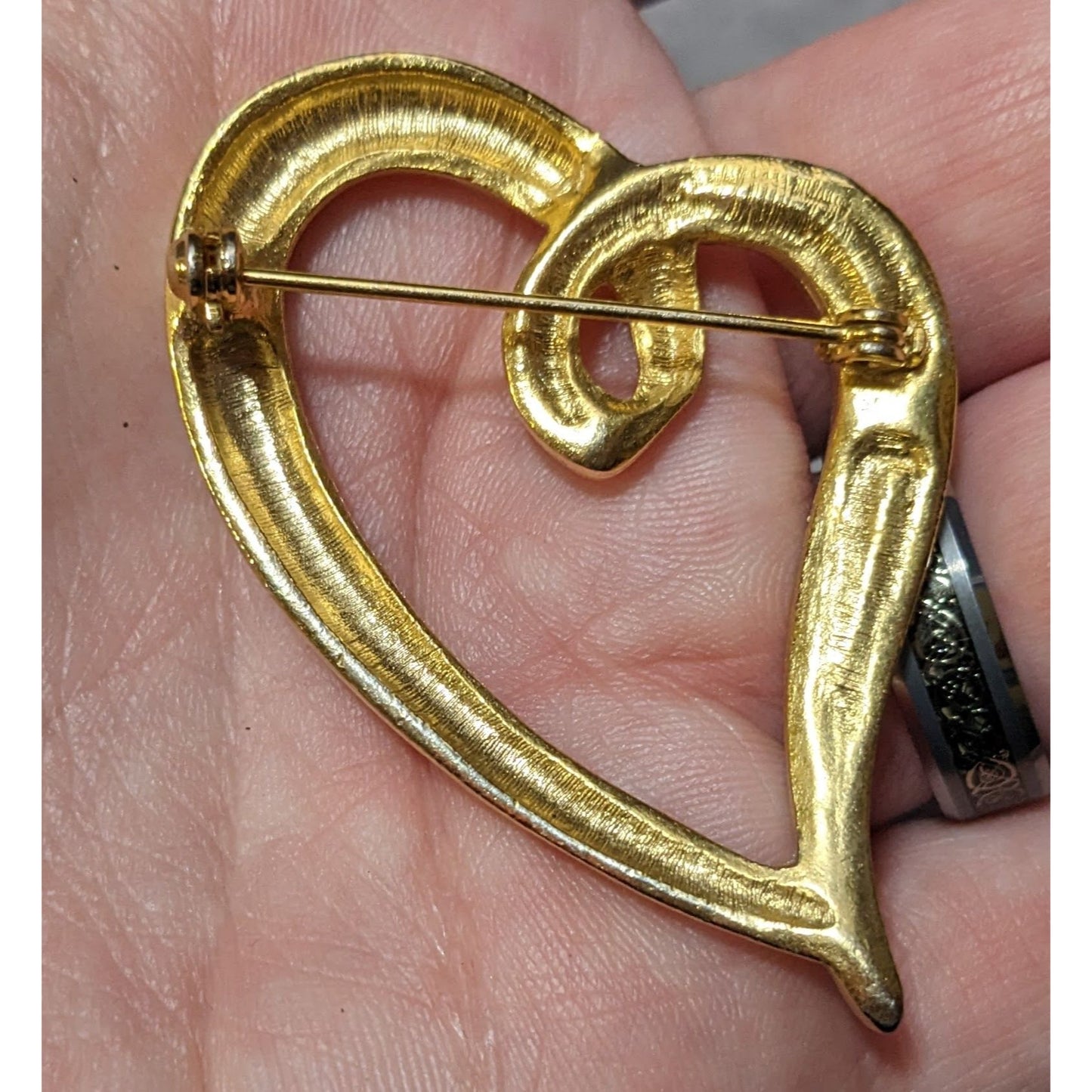 Vintage Gold Tone Rhinestone Inlay Open Heart Brooch