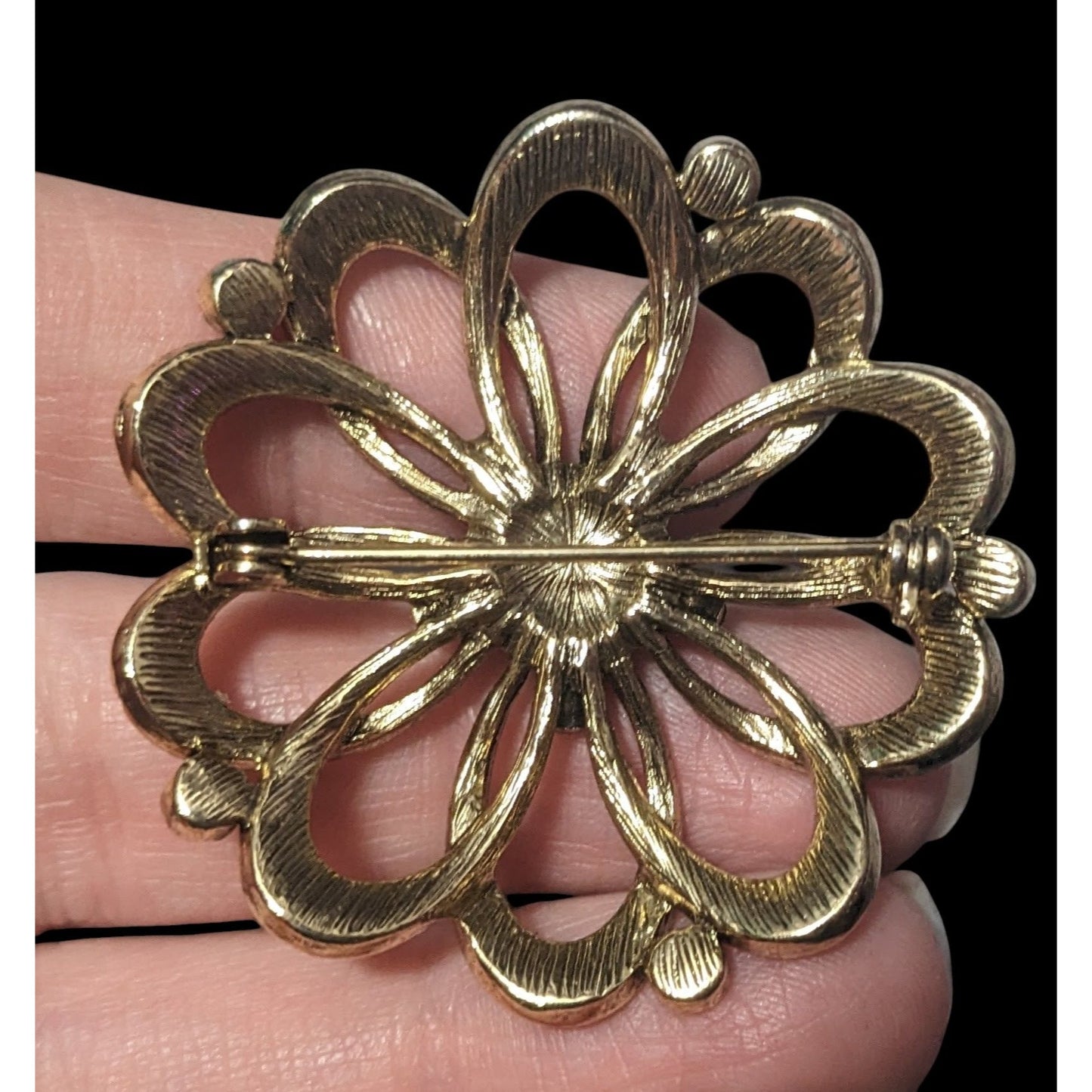 Vintage Whimsical Gold Tone Purple Gemmed Flower Brooch