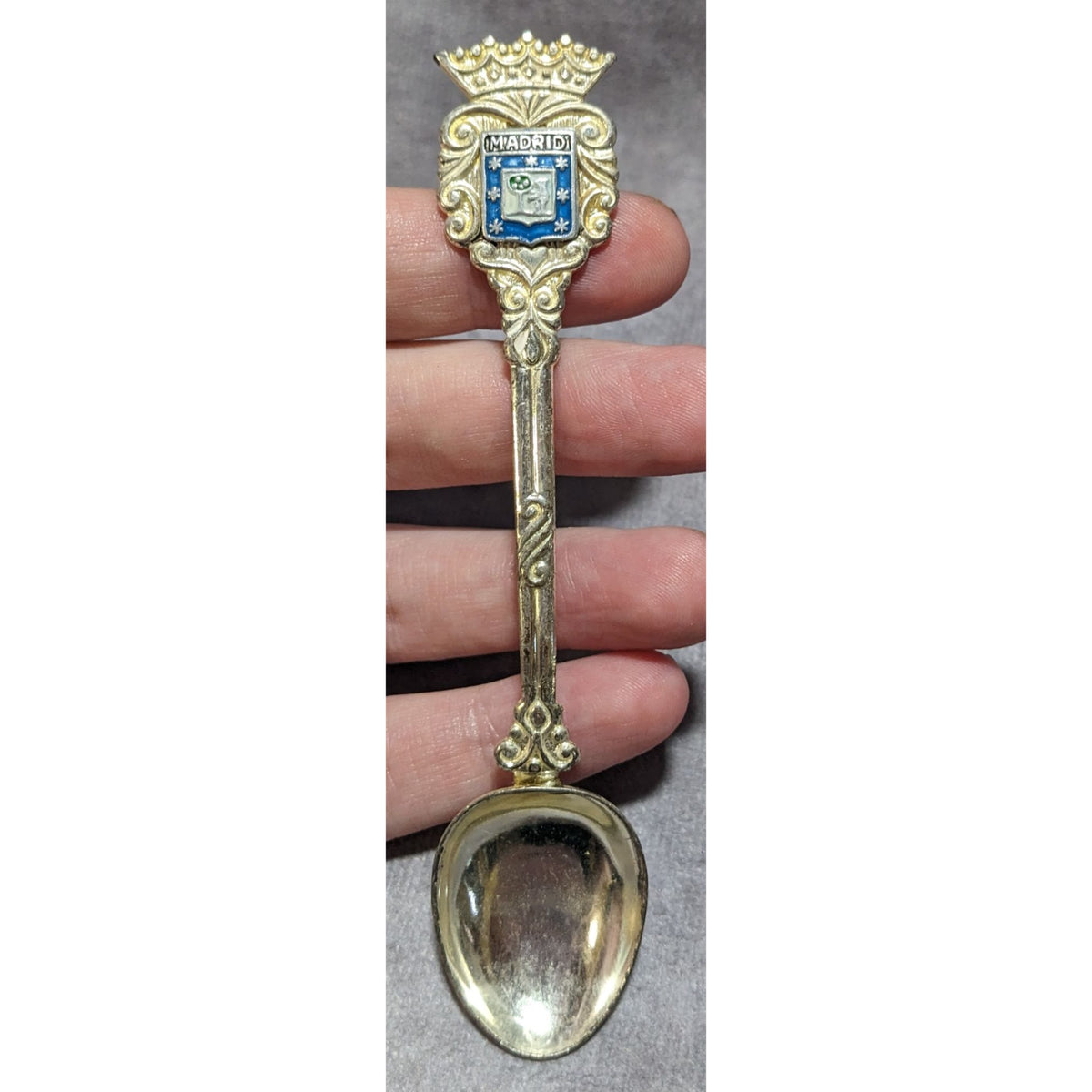 Vintage Ornate Metal Gold Tone Madrid Spain Souvenir Spoon 4 3/4 Inch