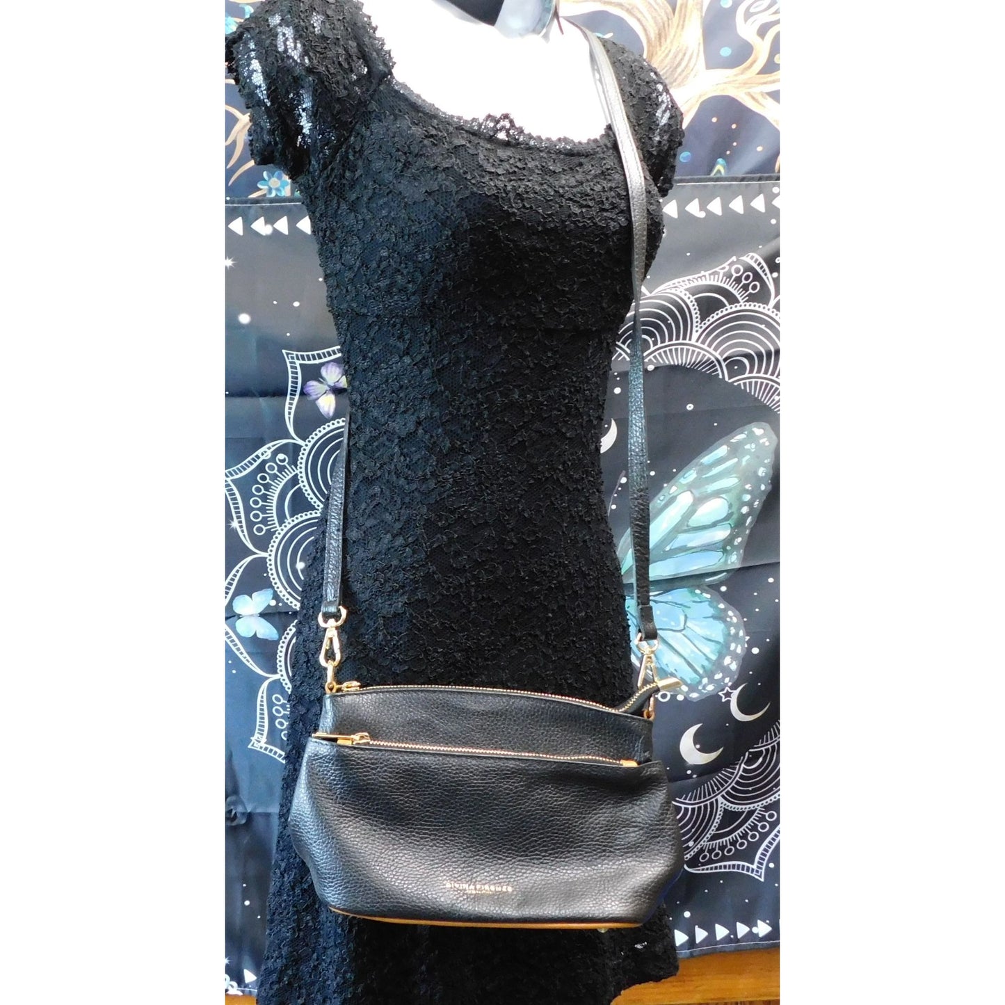 Divina Firenze Black Leather Crossbody Purse