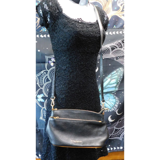 Divina Firenze Black Leather Crossbody Purse