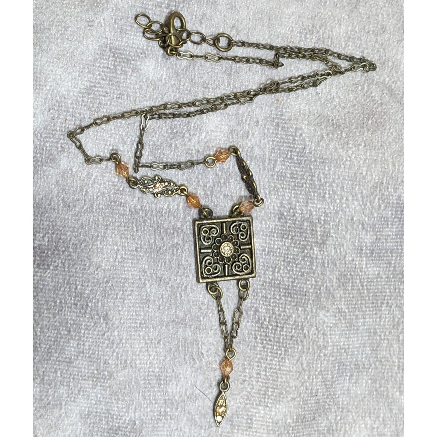 Vintage Floral Antiqued Gold Tone Necklace With Champagne Rhinestone Accents