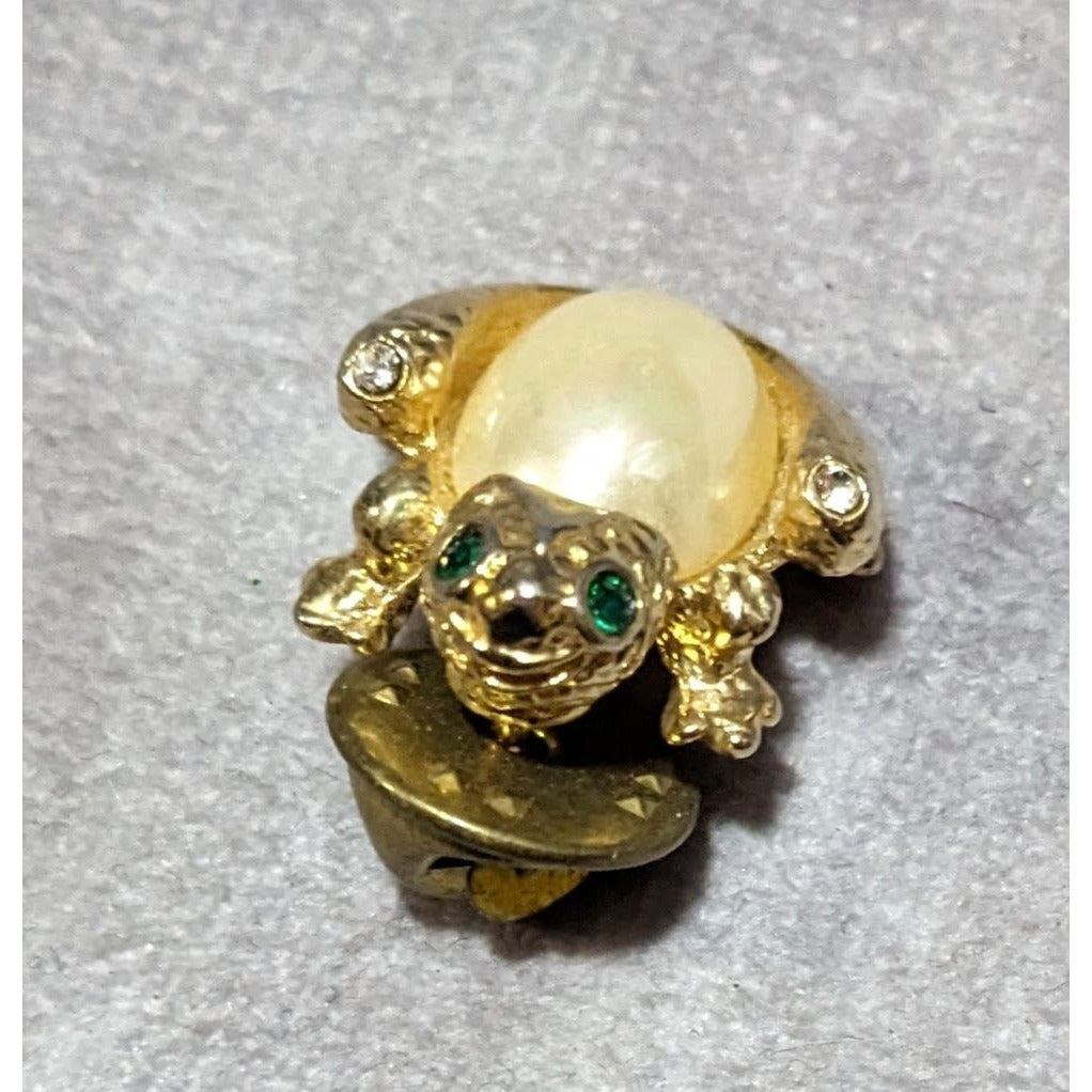 Vintage Gold Tone Faux Pearl Frog Lapel Pin