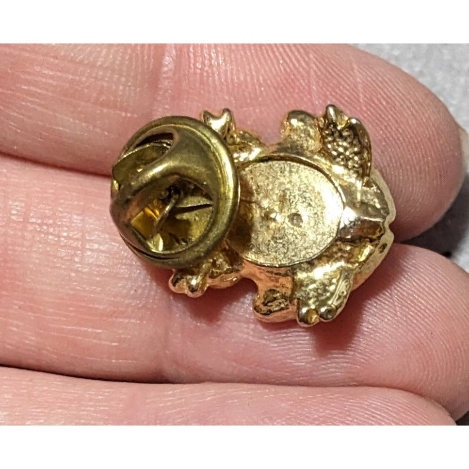 Vintage Gold Tone Faux Pearl Frog Lapel Pin