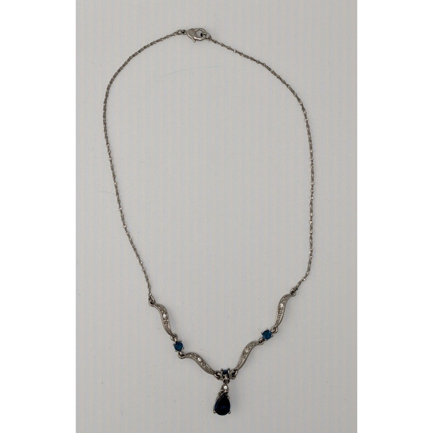 Vintage Avon Elegant Blue Gemmed Silver Tone Formal Princess Necklace