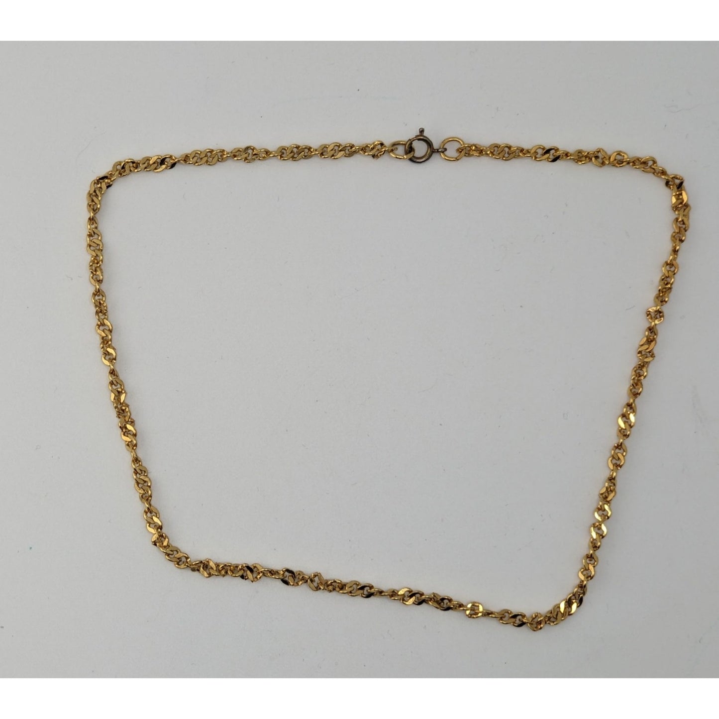 Simple Bright Gold Tone Chain Necklace