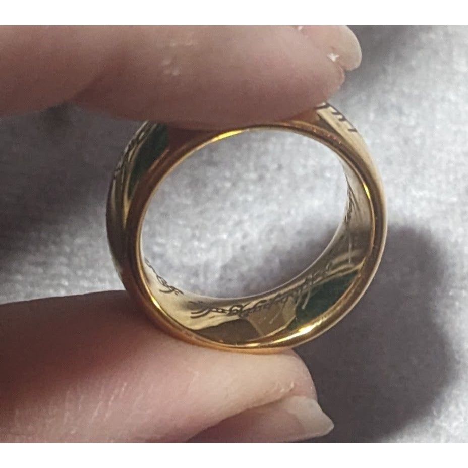 Whimsical Fantasy Lord Of The Rings Heavy Gold Tone Engraved One Ring Size 6