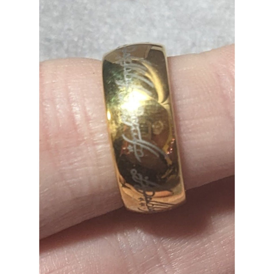 Whimsical Fantasy Lord Of The Rings Heavy Gold Tone Engraved One Ring Size 6