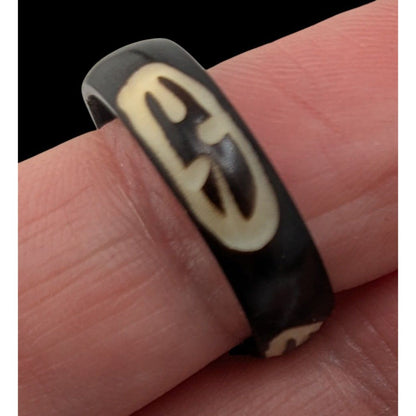 Vintage Hand-Carved Coconut Shell Ring Size 7.75 With Tribal-Inspired Design