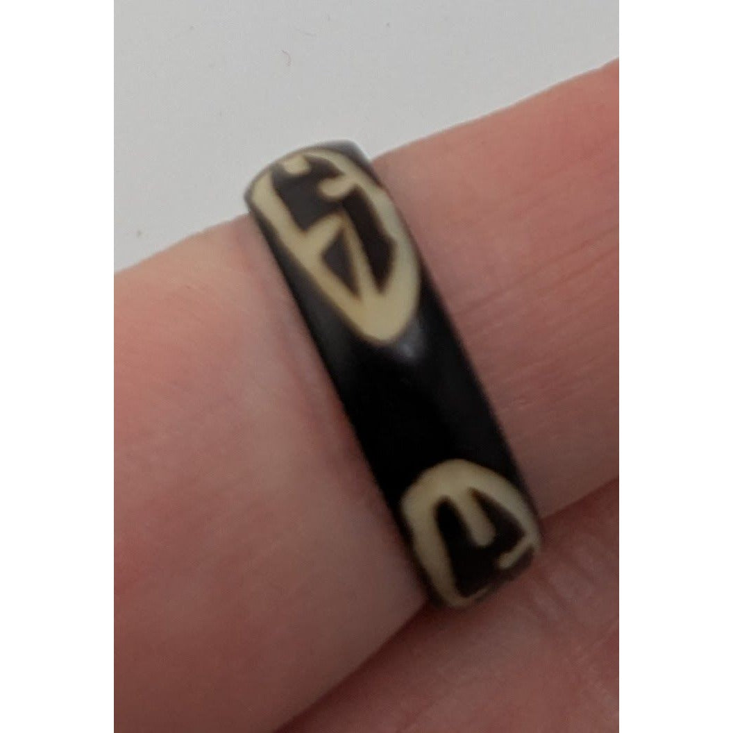 Vintage Hand-Carved Coconut Shell Ring Size 7.75 With Tribal-Inspired Design