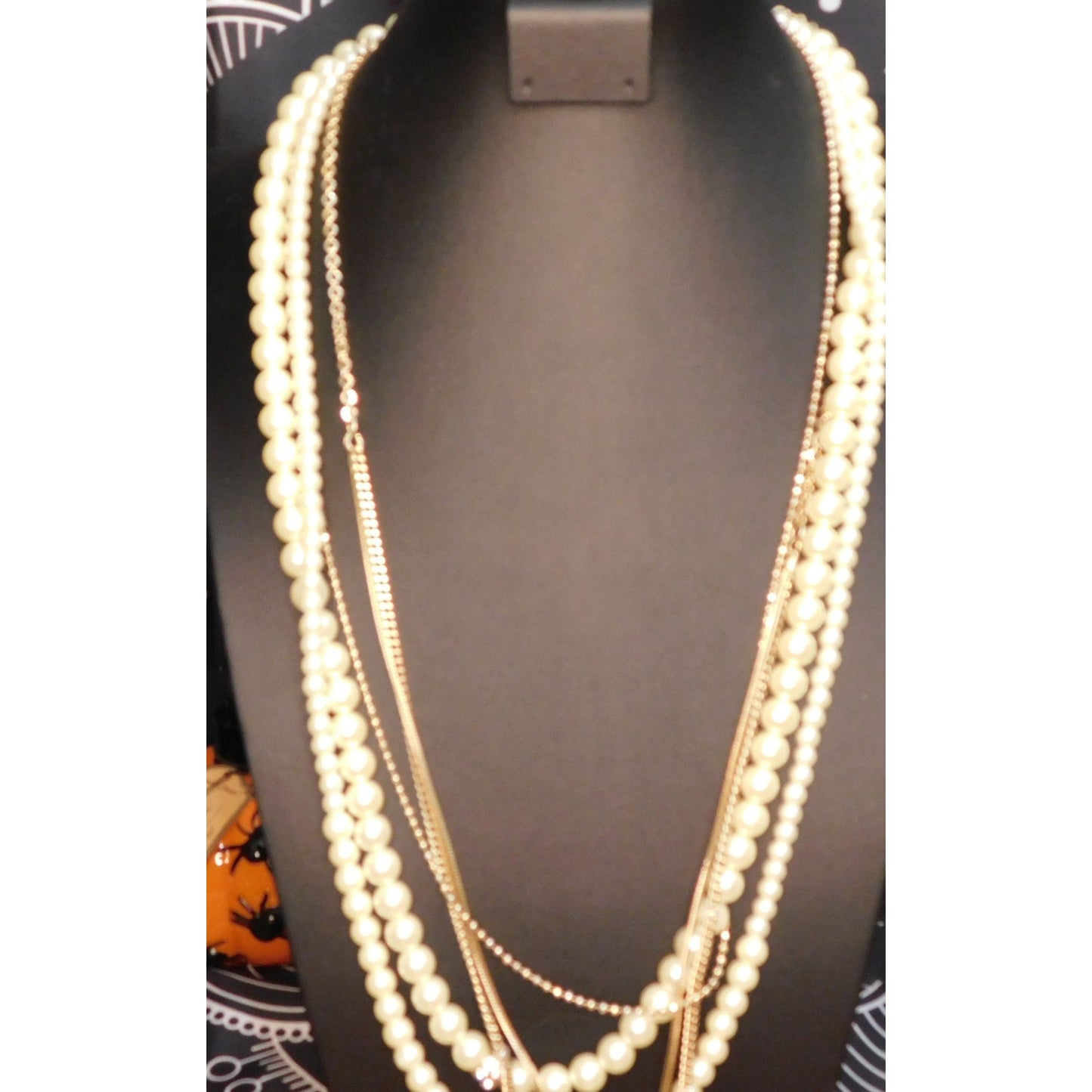 Multilayer Hollywood Glam Faux Pearl And Gold Tone Chain Necklace