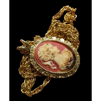 Vintage Cameo Pendant Necklace With Ornate Chain & Intricate Profile Design