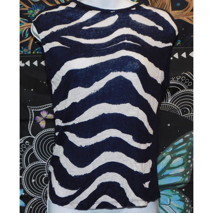 H&M Trendy Navy Blue And White Zebra Tank Top