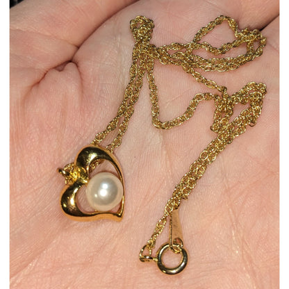 Gold Heart Pearl Pendant Necklace Dainty Romantic Minimalist Faux Pearl Jewelry