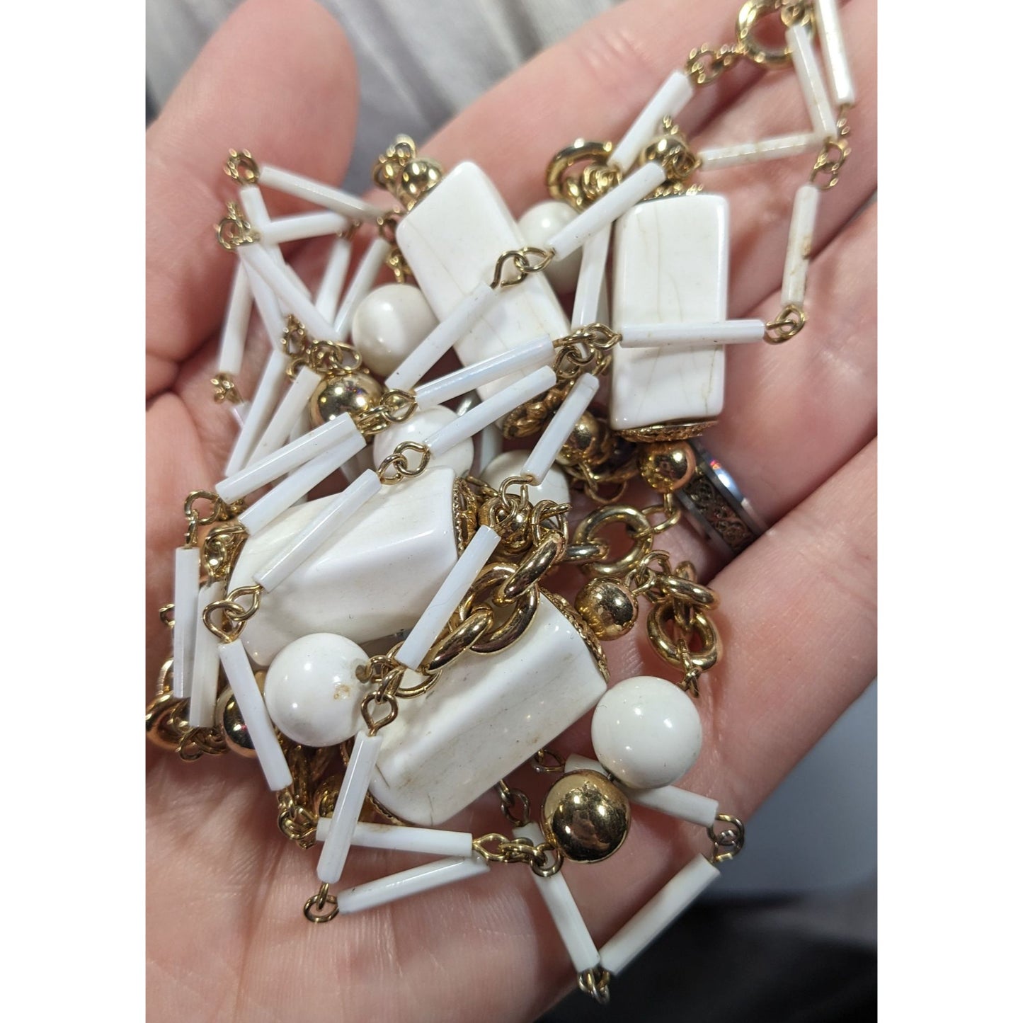 Vintage Glam White And Gold Tone Beaded Chain Opera Necklace