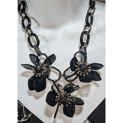 Ann Taylor Vintage Gothic Glam Black Floral Statement Necklace 18 Inch