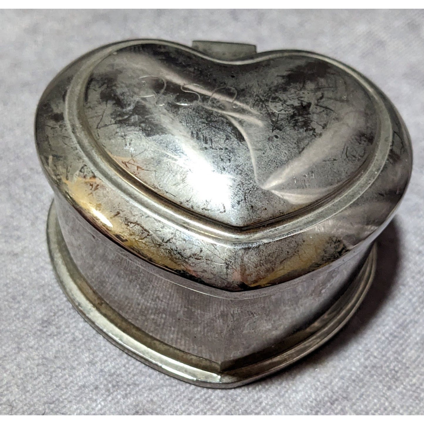 Silver Tone Velvet Lined Ashley Heart Trinket Box