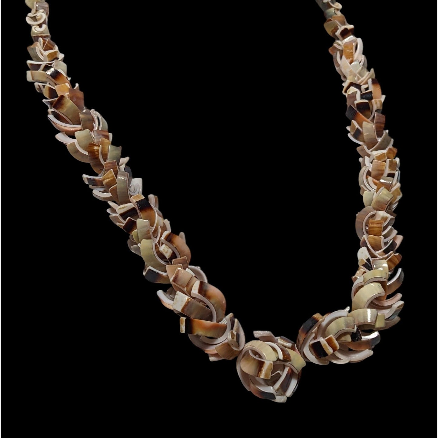 Vintage Shell Slice Beaded Summer Necklace