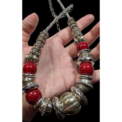 Retro Chunky Metallic Red And Silver Tone Beaded Necklace