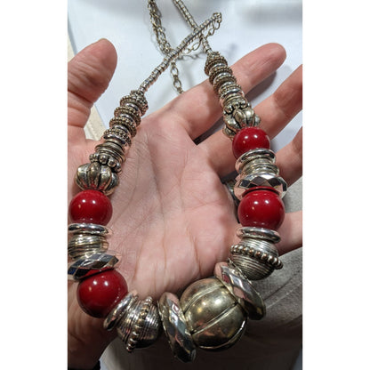 Retro Chunky Metallic Red And Silver Tone Beaded Necklace