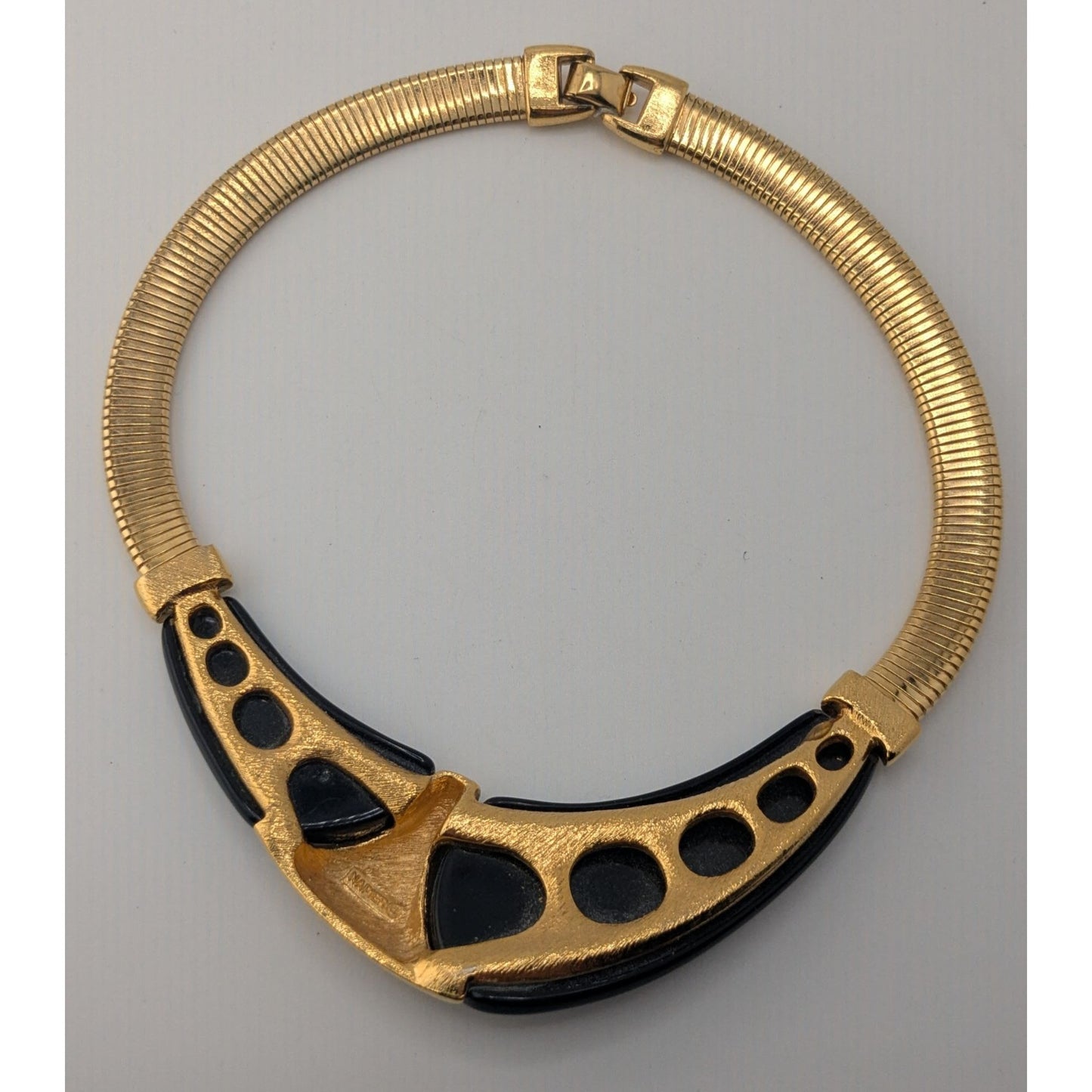 Glam Vintage Napier Omega Necklace Black Lucite Gold Tone Statement Collar