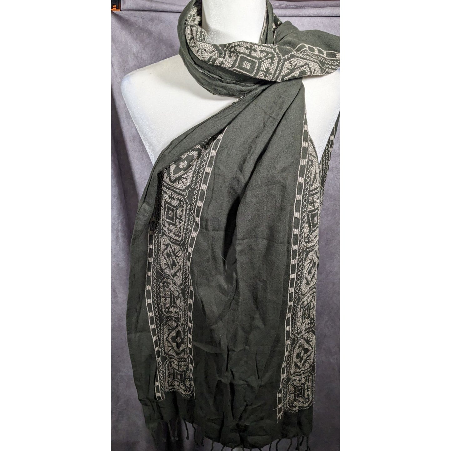 Vintage Green And White Floral Embroidered Scarf