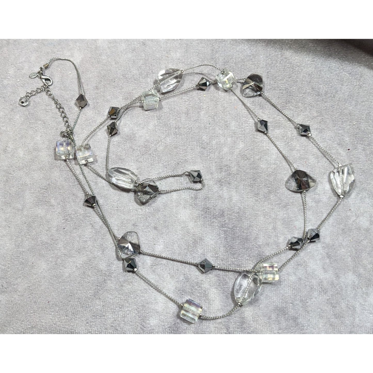 Premier Designs Sparkly Glass Cube Station Necklace