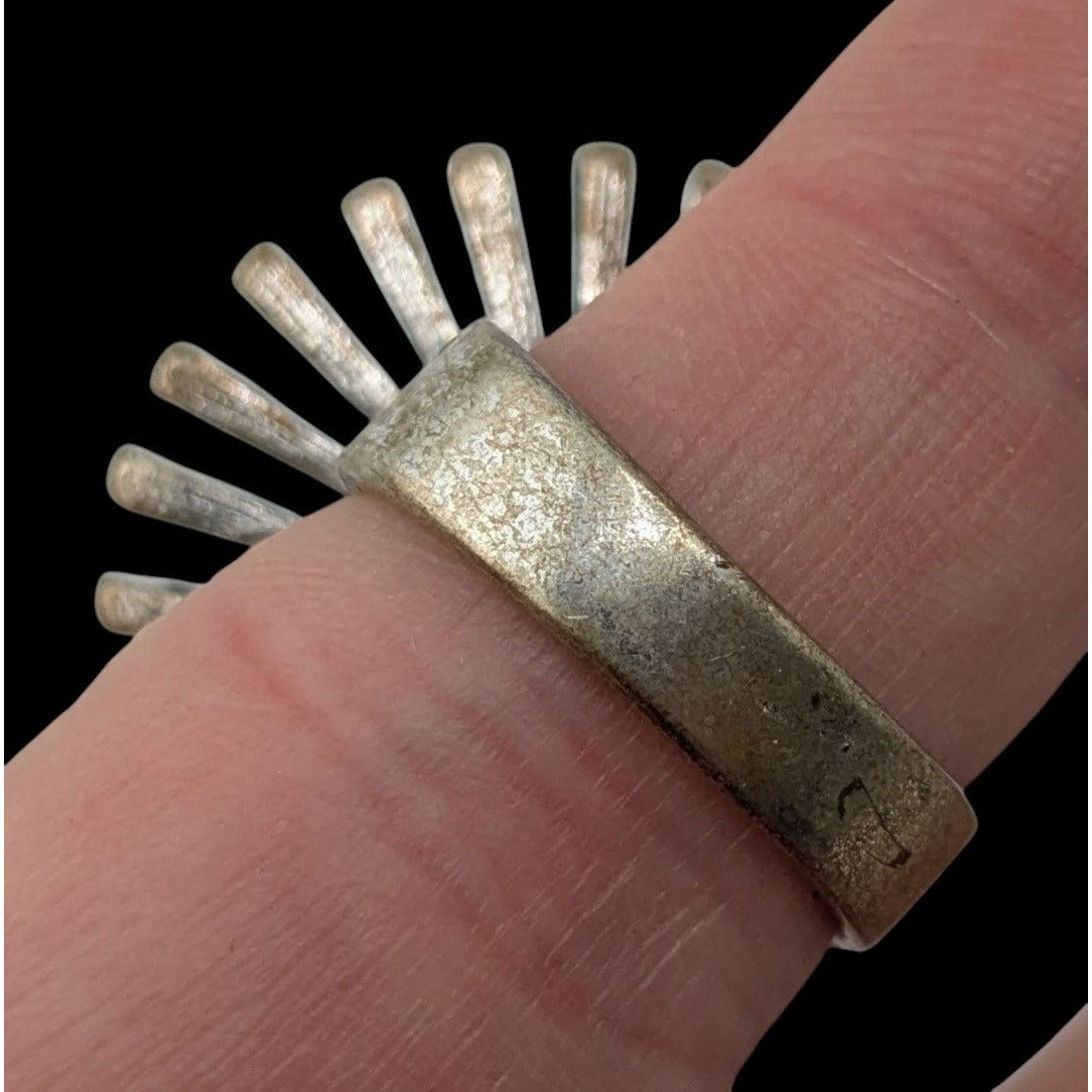 Vintage Adjustable Silver Tone Sunburst Ring With Rhinestone Accent