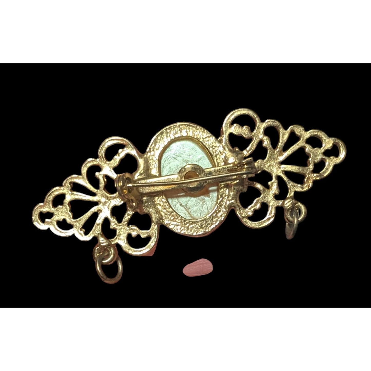 Vintage Regency Style Cream And Gold Tone Filigree Brooch