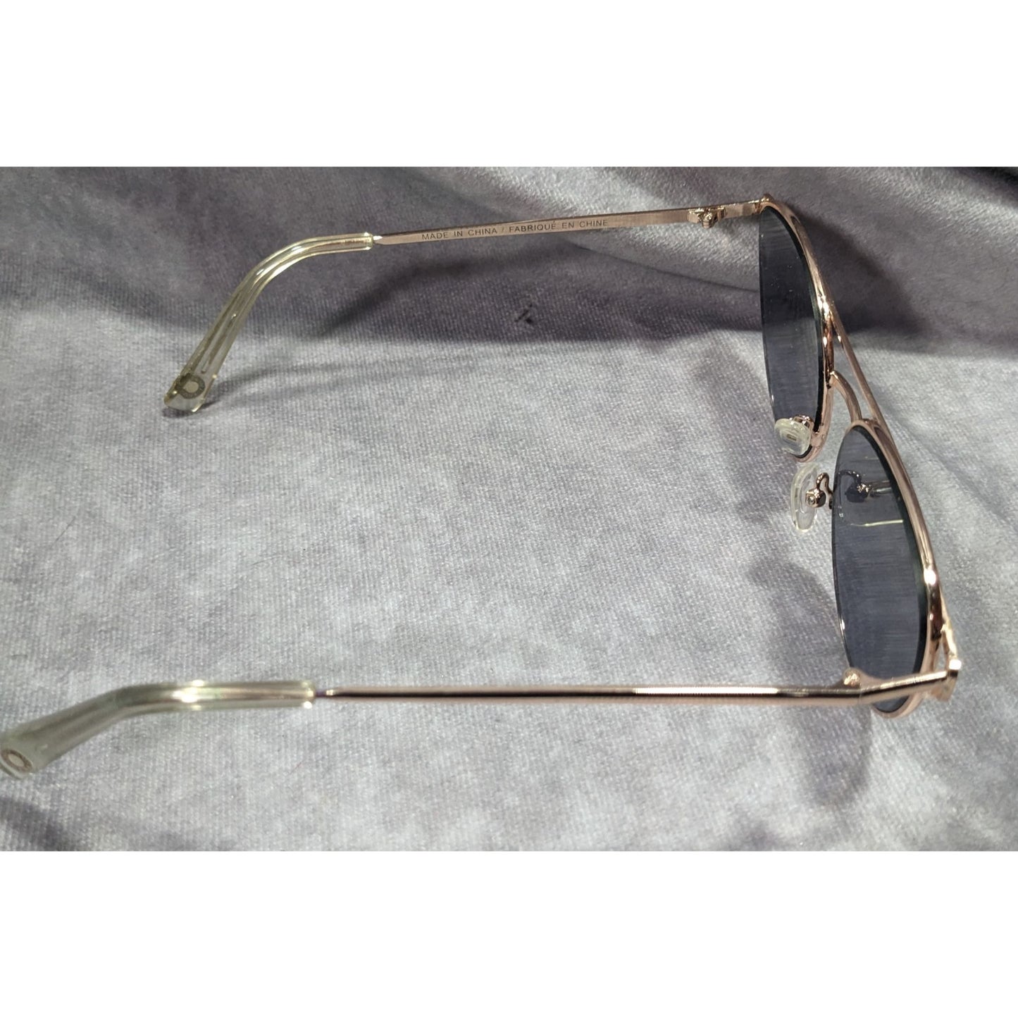 American Eagle Preppy Gold Tone Mirror Lens Aviator SUnglasses