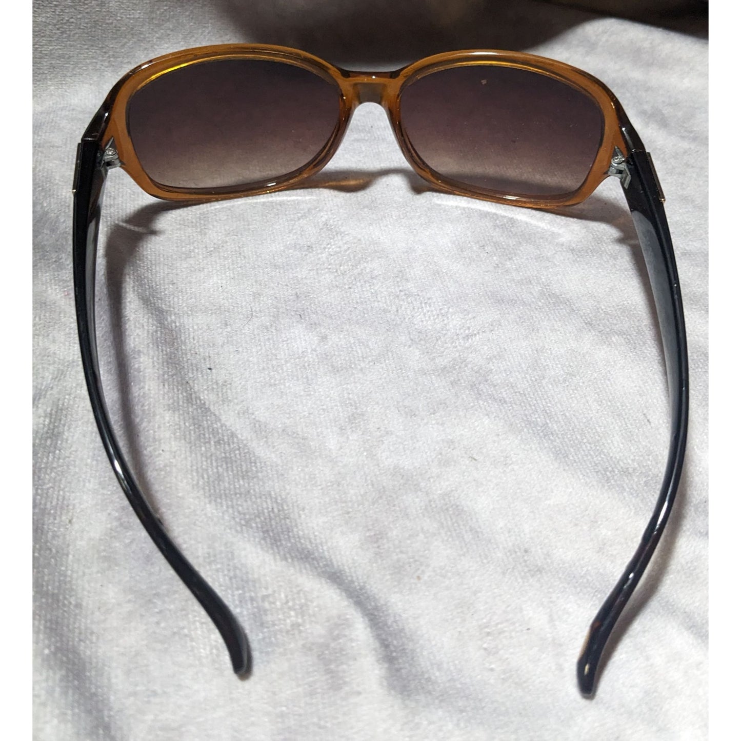 Fossil 90s Style Brown Retro Fashion Sunglasses