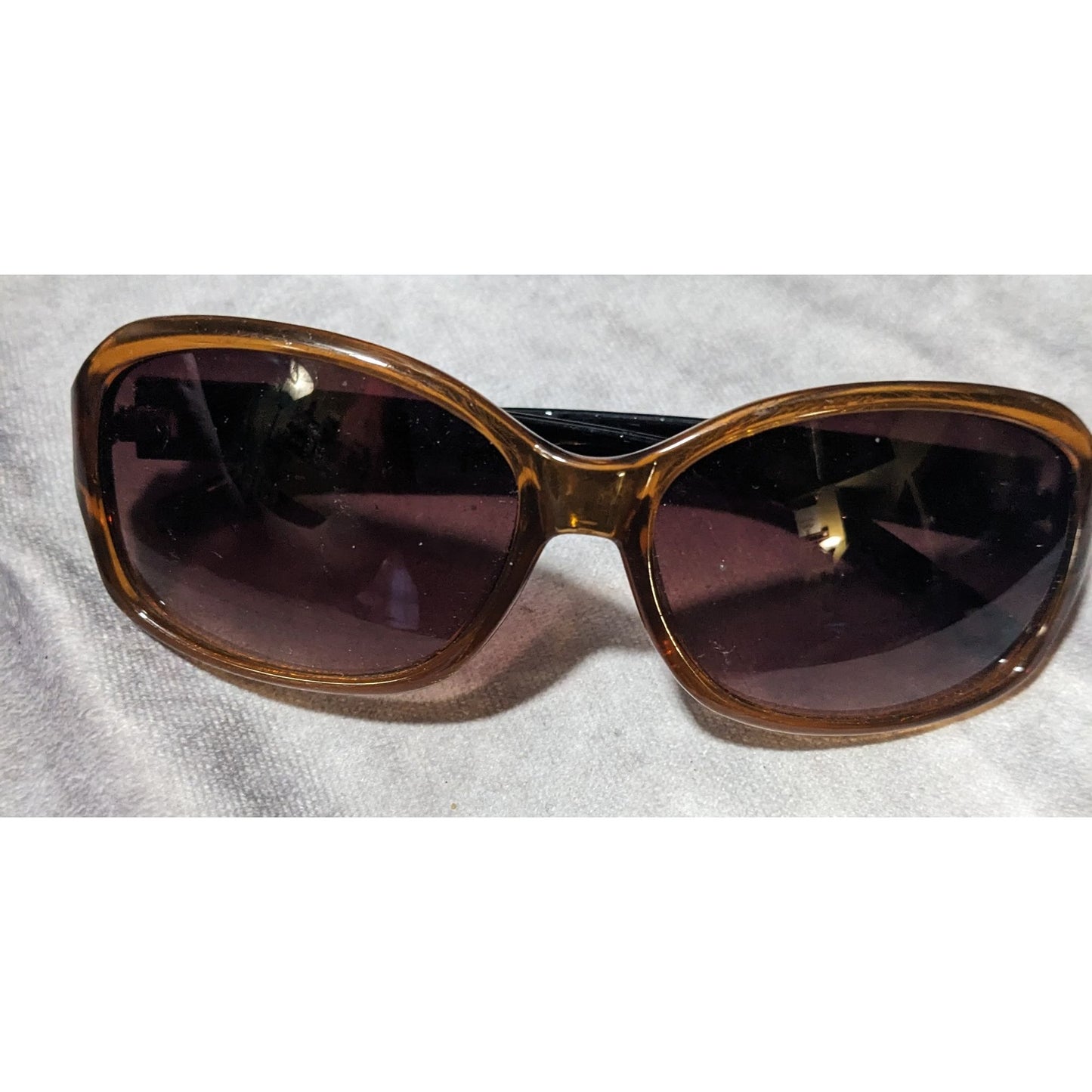 Fossil 90s Style Brown Retro Fashion Sunglasses