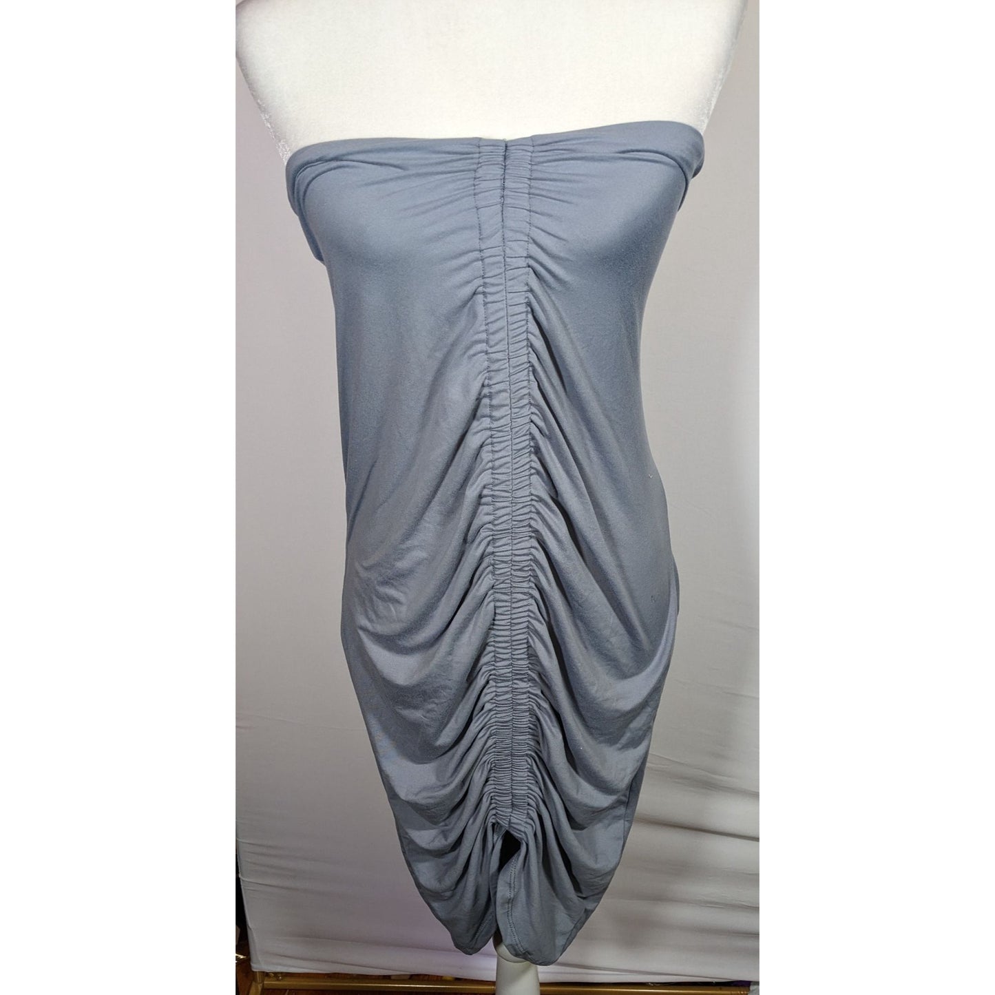Heart & Hips Trendy Ruched Grey Tube Dress
