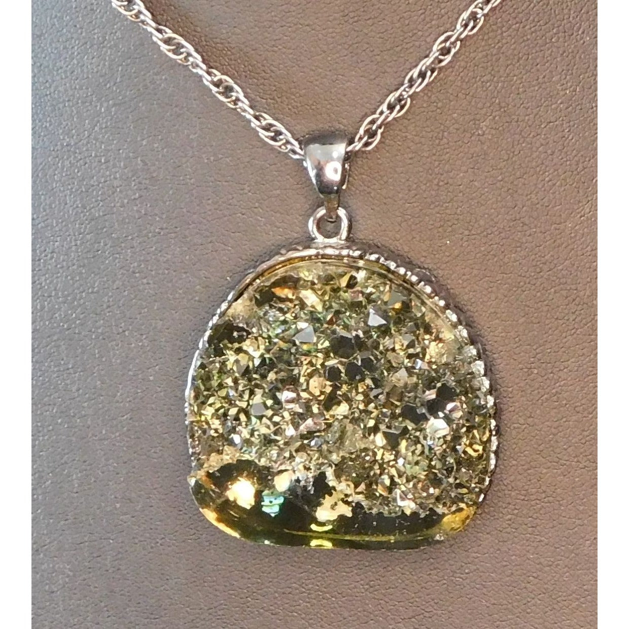 Nature Inspired Large Faux Druzy Pendant Necklace