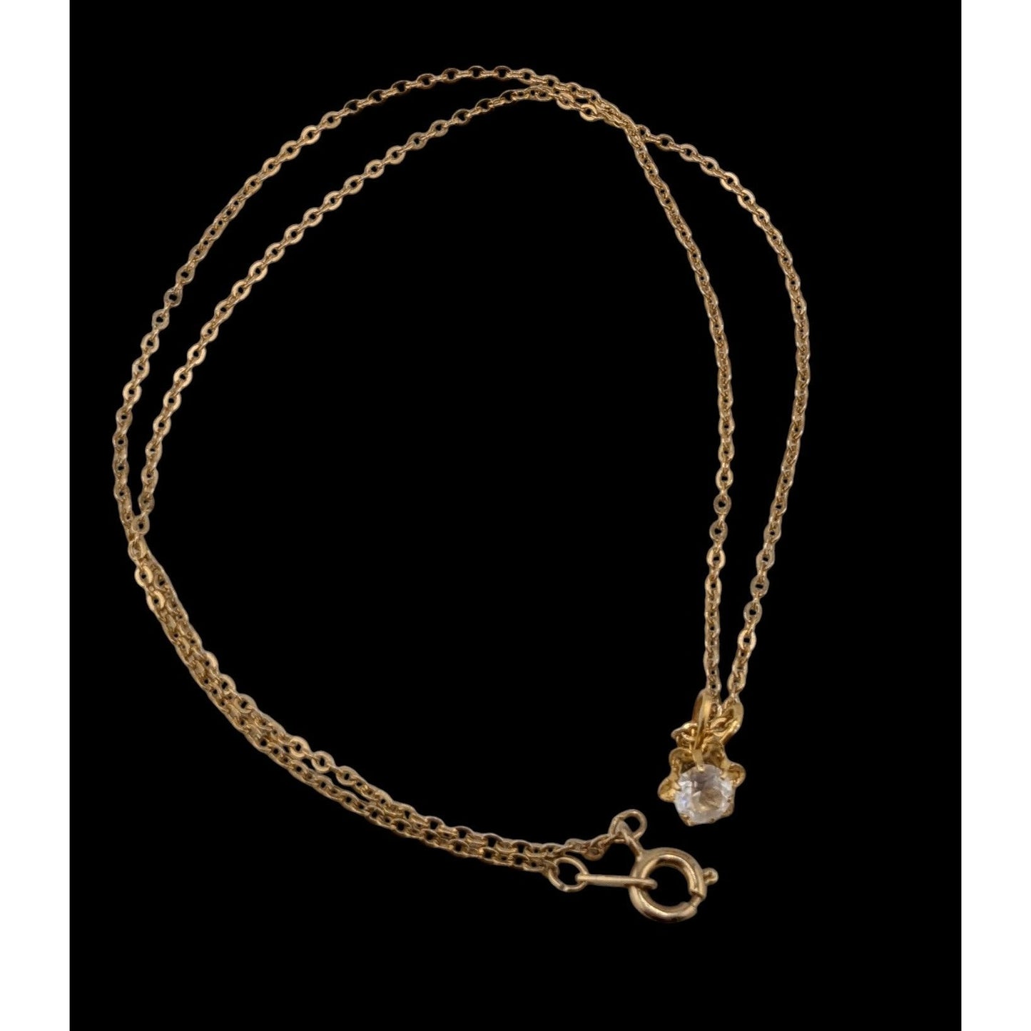 Dainty Minimalist Gold Necklace With Gemmed Flower Pendant