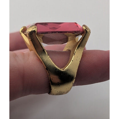 Vintage Glam Y2K Pink Crystal Gold Tone Oversized Cocktail Statement Ring