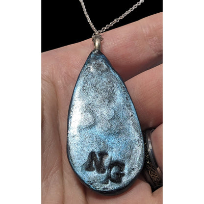 Handmade Southwestern Style Metallic Teardrop Necklace