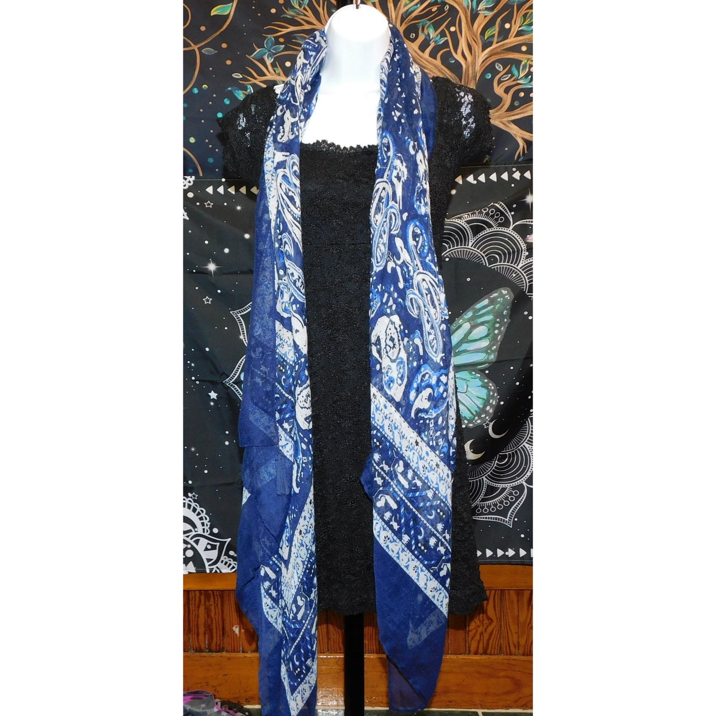 Madden NYC Paisley Scarf Wrap 75x80 Inches Blue & White