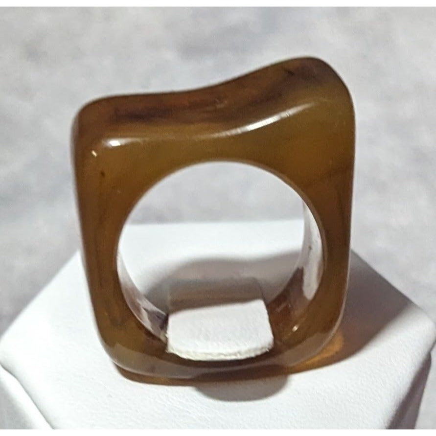 Brown Mottled Abstract Chunky Fashion Ring Size 5 3/4