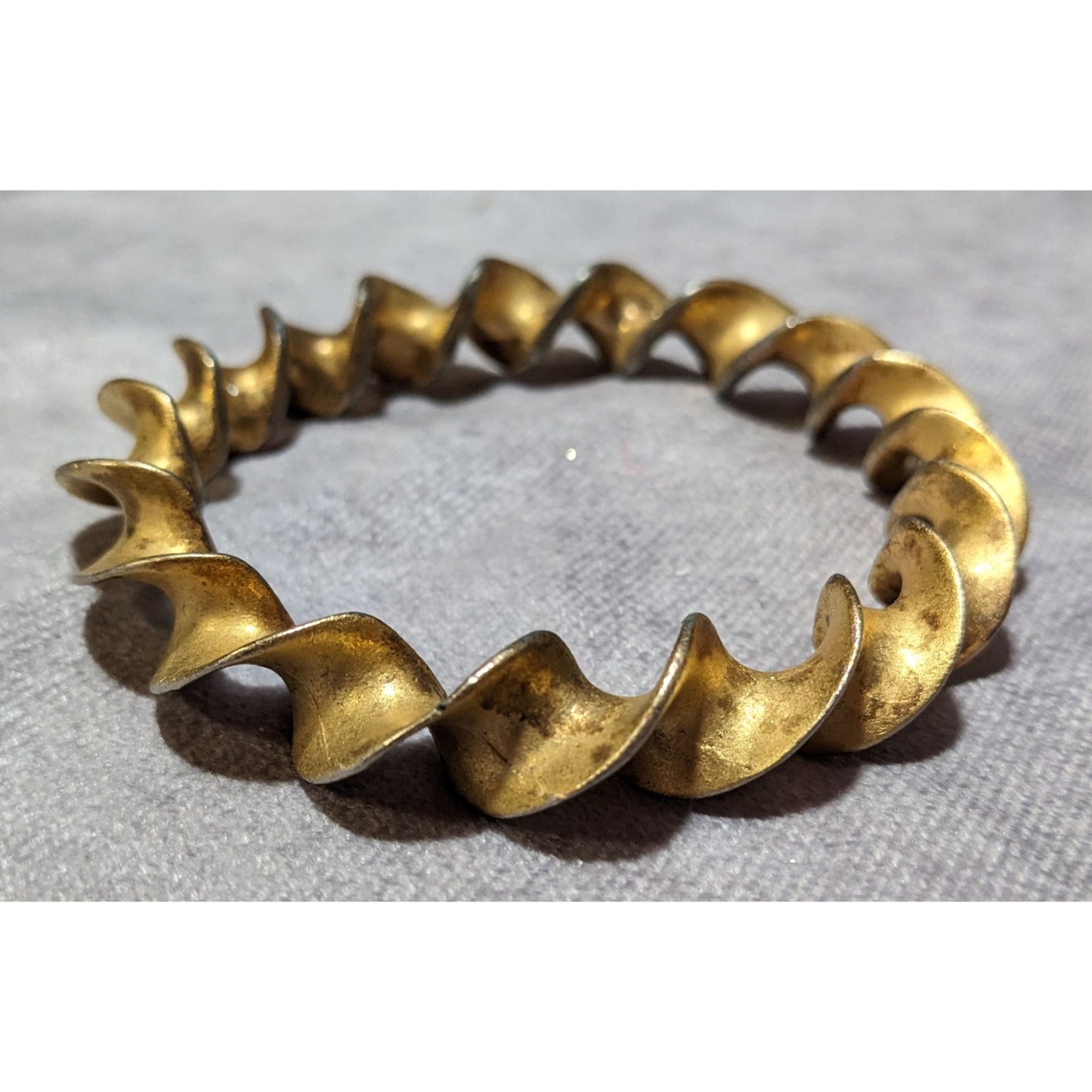 Vintage Gold Tone Solid Metal Spiral Bangle Bracelet