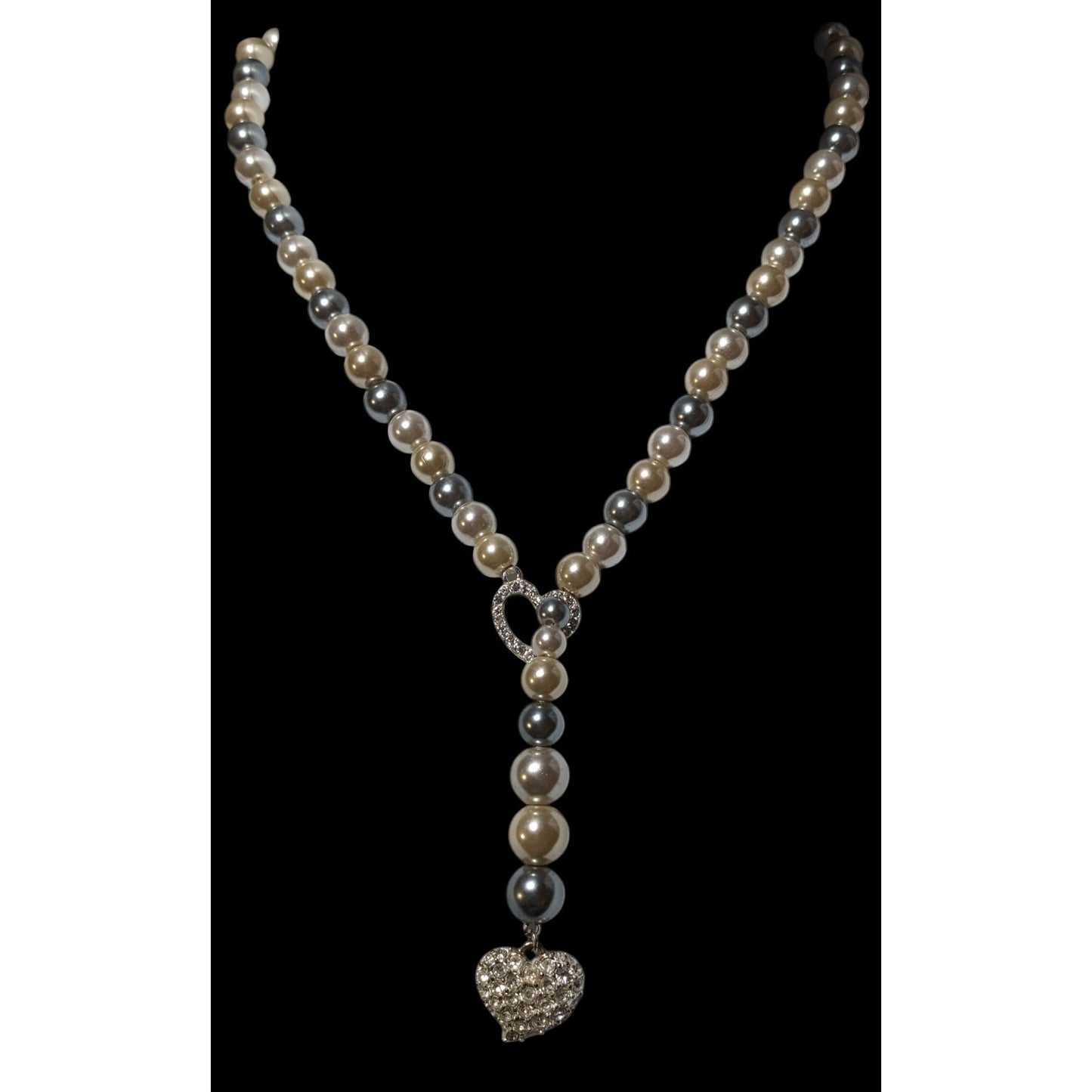 Vintage Avon Grey And White Faux Pearl Silver Tone Rhinestone Heart Lariat Necklace