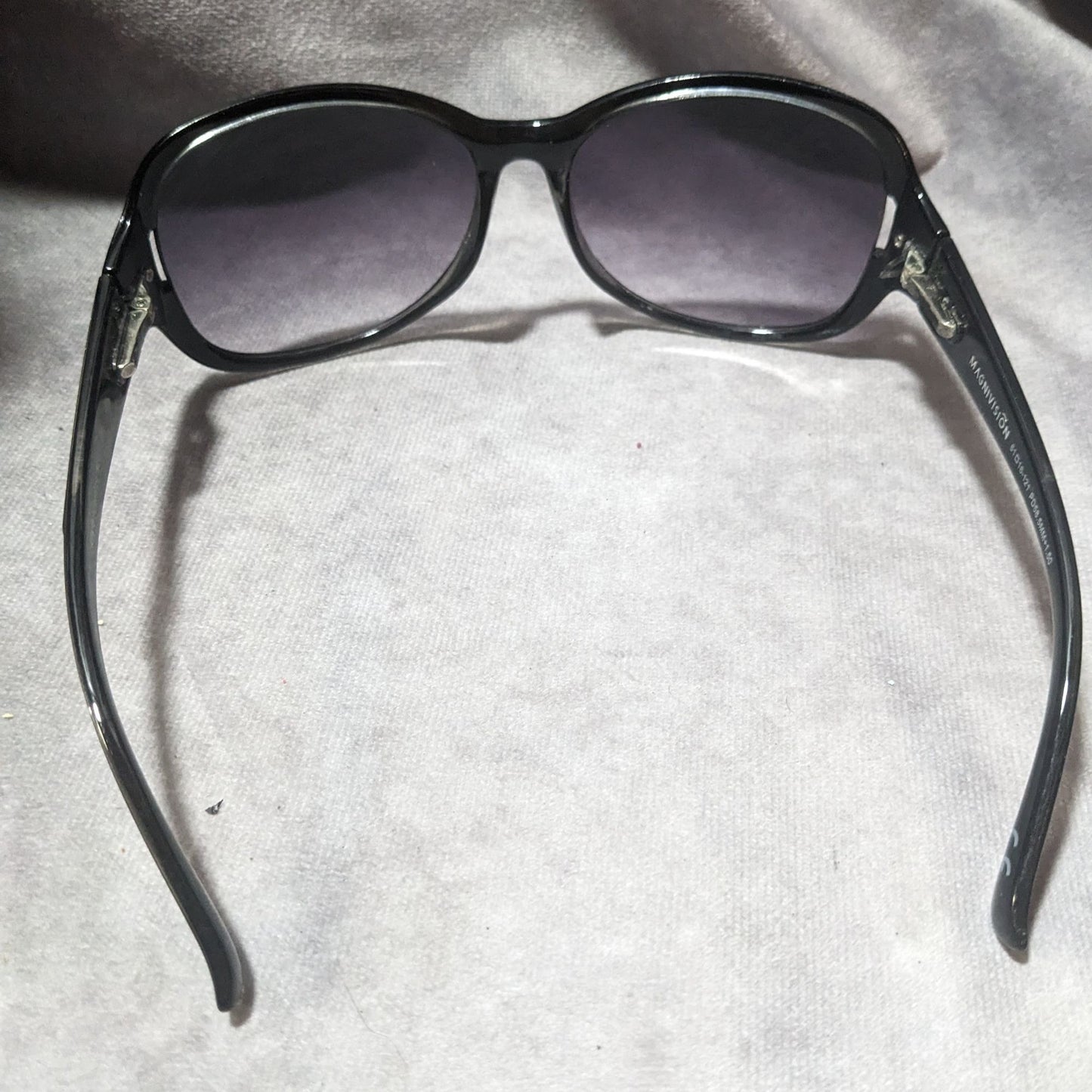 Foster Grant Magnivision Appealing Black Bifocal Reader Sunglasses