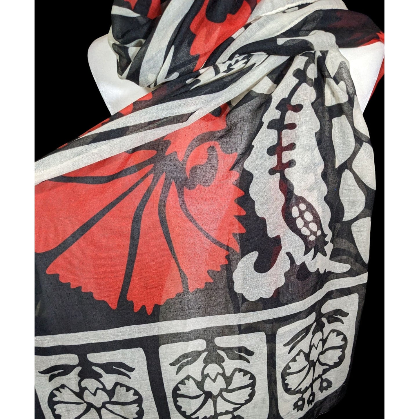 Printed Village Retro Floral Lightweight Scarf/Shawl