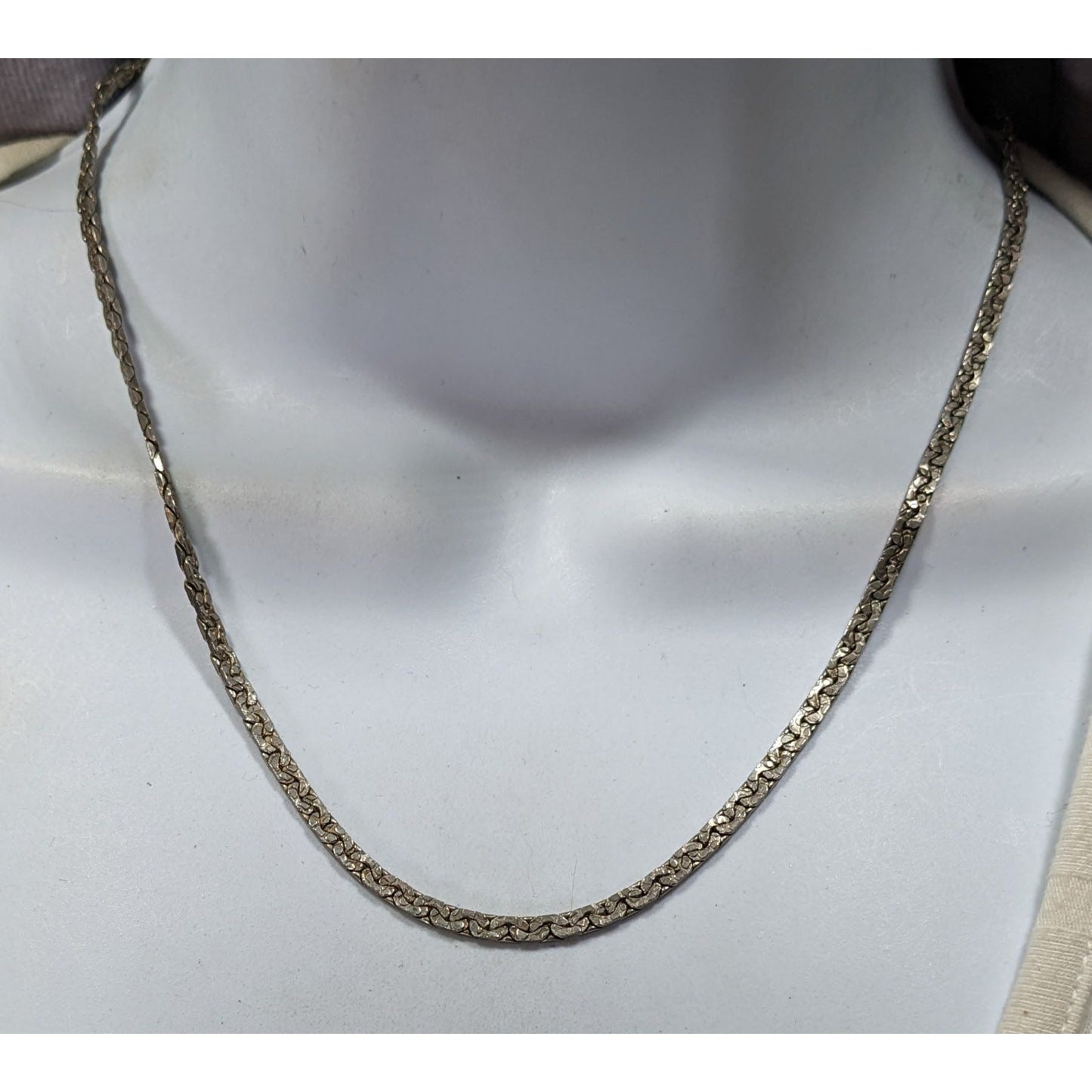 Vintage Silver-Tone Textured Chain Necklace