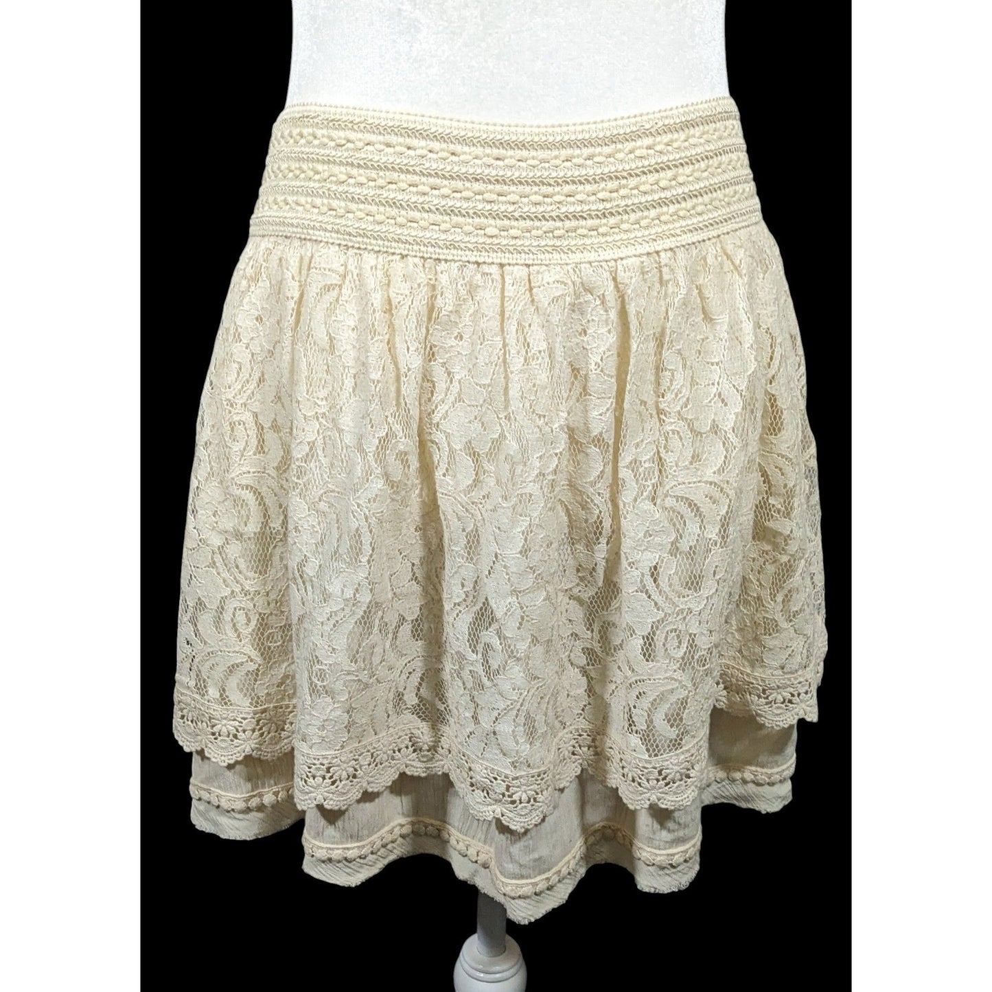Miss Me Cream Lace Layered Knee Length Skirt Size Large
