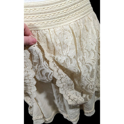 Miss Me Cream Lace Layered Knee Length Skirt Size Large