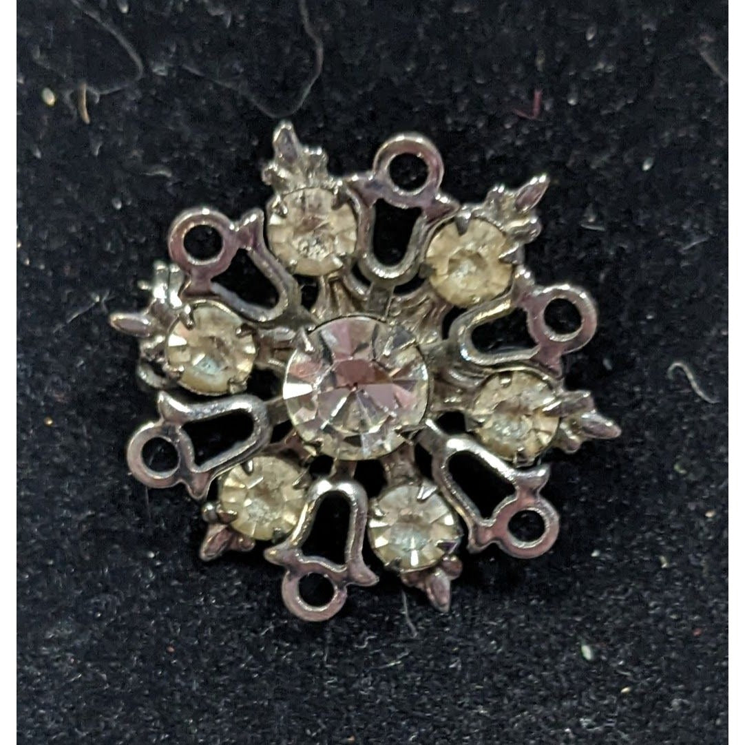Vintage Glam Rhinestone Snowflake Silver Tone Brooch